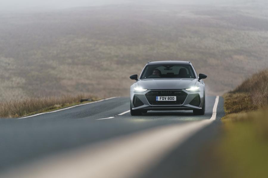  Audi RS6 Avant (C8) 2020 года  (UK) (фото 45 из 150)
